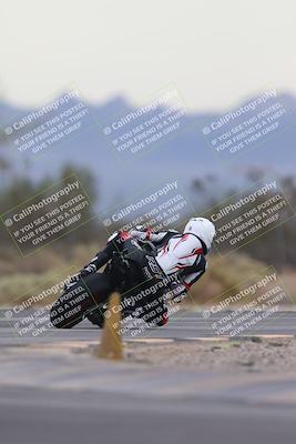 media/Sep-21-2025-Race Pace (Sun) [[98bf33ef95]]/Verified/2-Turn 2 Backside (835am)/